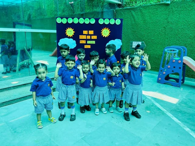 Modern Montessori International Gallery 45