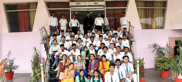 New Green Lawns Public School Gallery 6