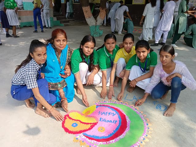 New Green Lawns Public School Gallery 4