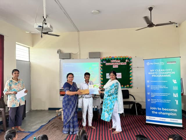 Saraswati Balika Vidya Mandir School Gallery 7