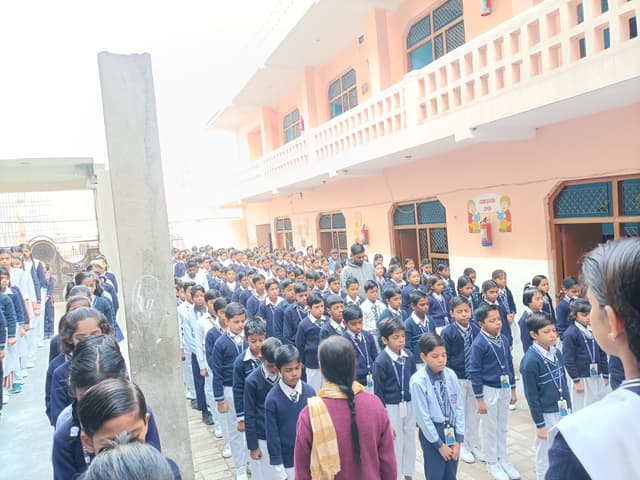 Yashoda Public School Gallery 11