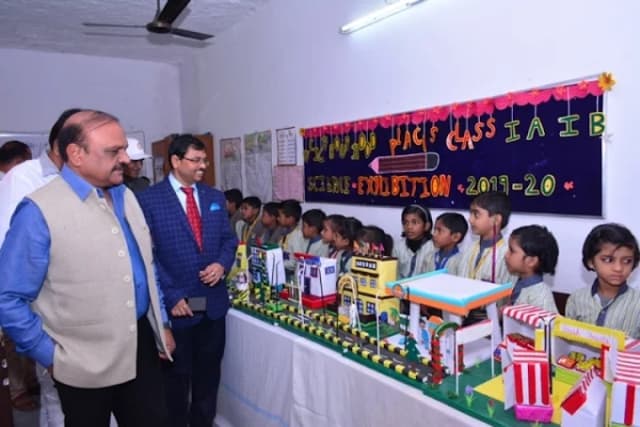 Creative Convent College Gallery 6