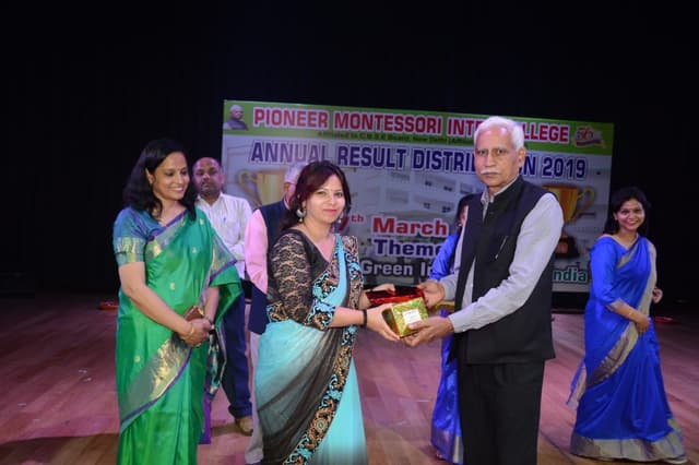 Pioneer Montessori School Gallery 35