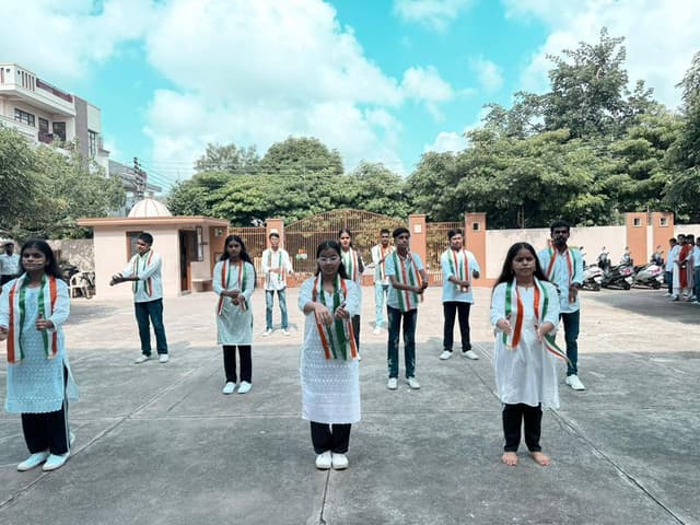 Royal Mount Academy Gallery 24