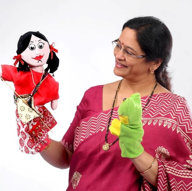 New York Academy Gallery 8