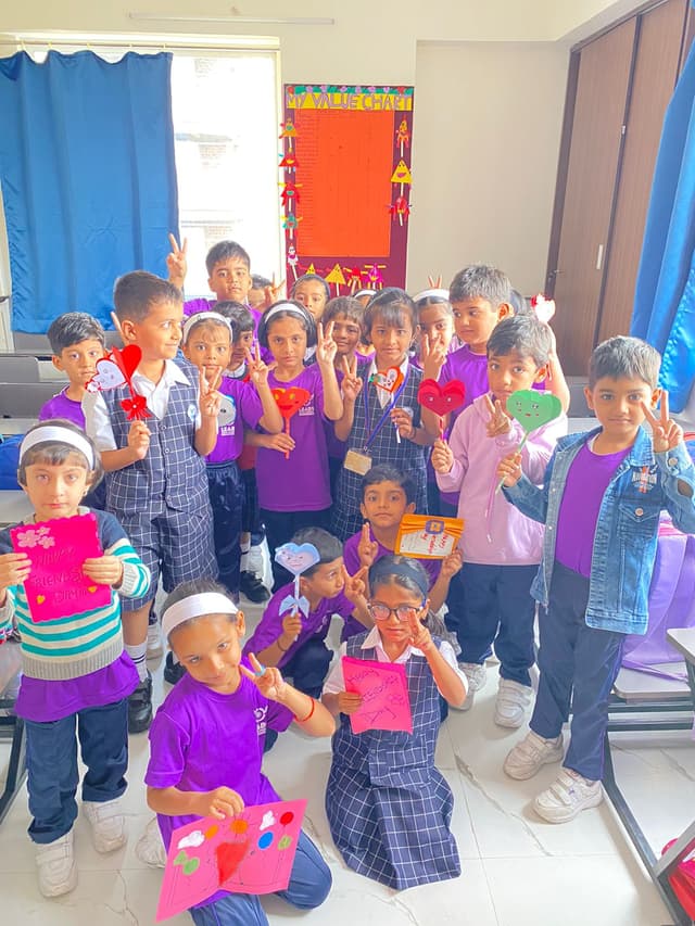 LEADS High School Gallery 7