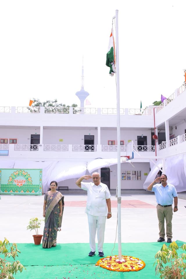 Sachdeva Public School Gallery 4