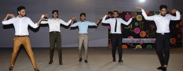 DAV Public School Gallery 21