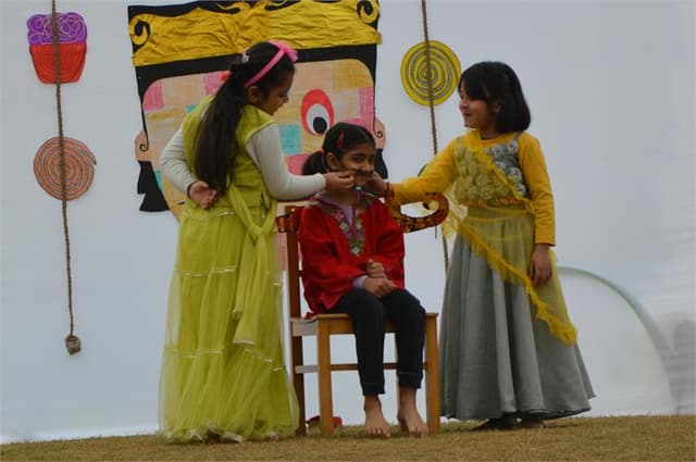 Shikshantar School Gallery 16