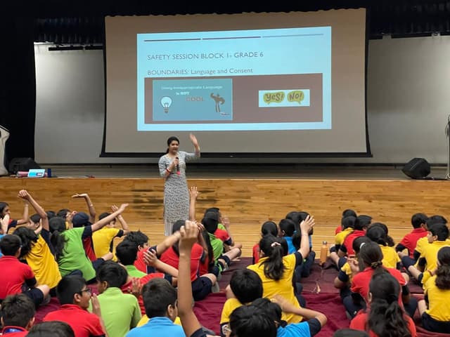 Shiv Nadar School Gallery 30