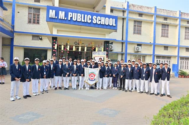 M M Public School Gallery 16