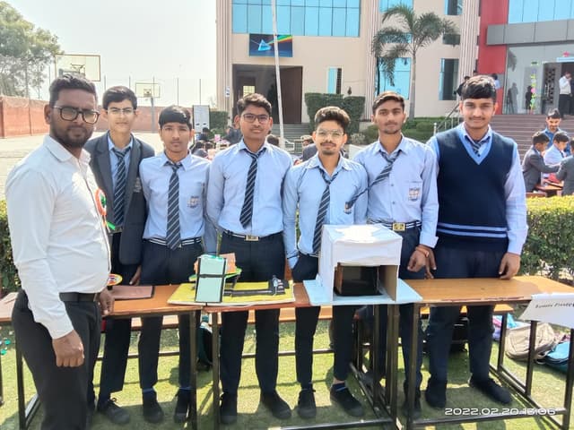 Guru Dronacharya Senior Secondary School Gallery 14