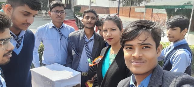 Guru Dronacharya Senior Secondary School Gallery 13