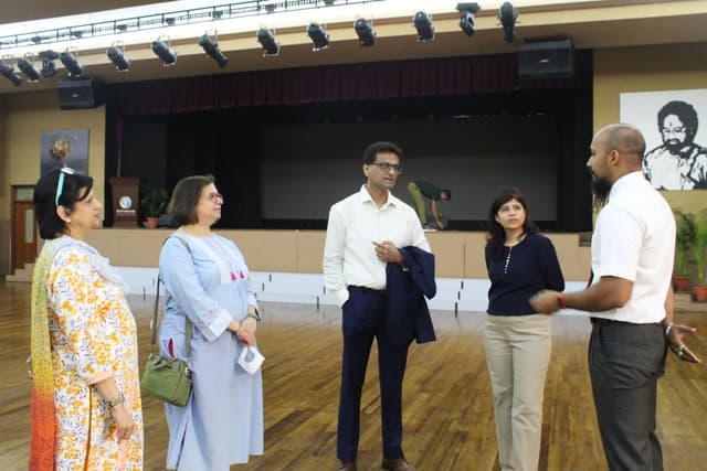 Pathways World School Gallery 46