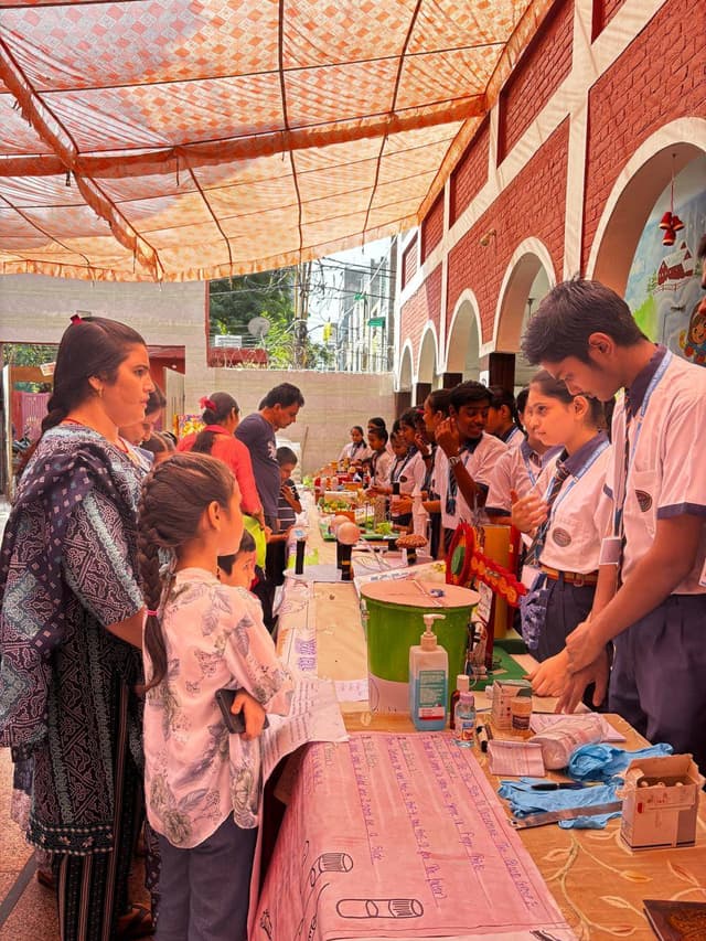 Hari Krishna Public School Gallery 16