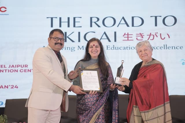 Evergreen Public School Gallery 12