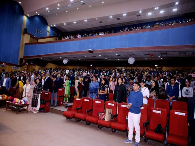 Sherwood Convent School Gallery 32