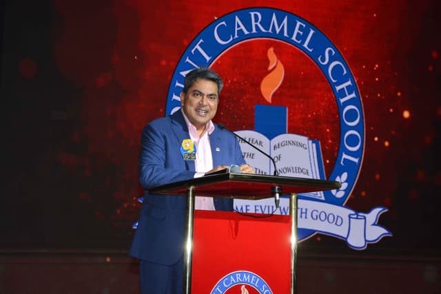 Mount Carmel School Gallery 21