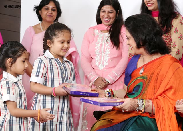 Presidium School Gallery 243