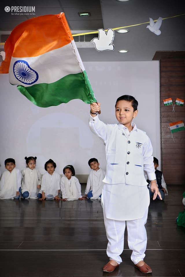 Presidium School Gallery 220