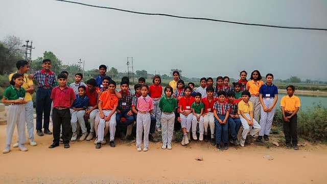 Ch.Lakhpat Singh Memorial Public School Gallery 13