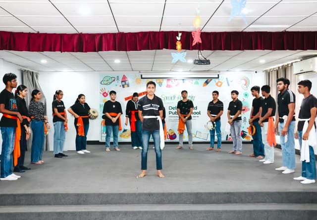 Delhi World Public School Gallery 14