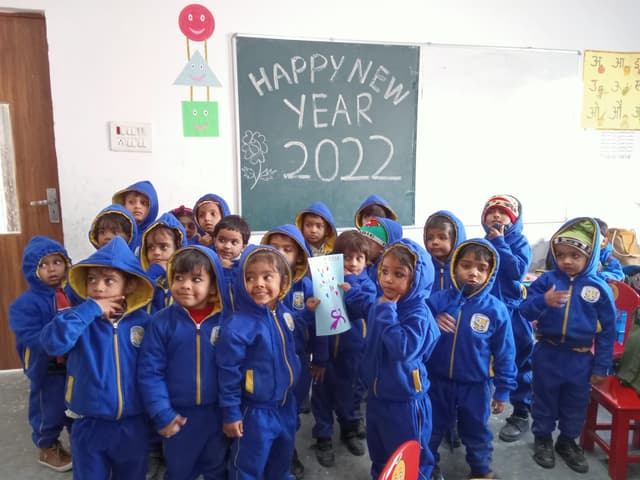 Mount Vinson School Gallery 19