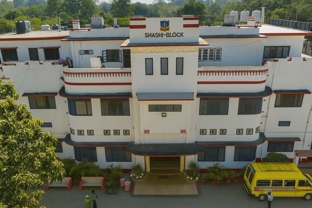 Cambrian Hall School Gallery 39