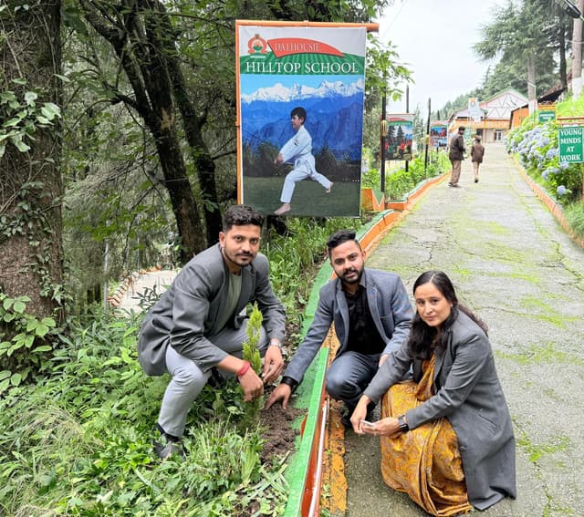 Dalhousie Hilltop School Gallery 15