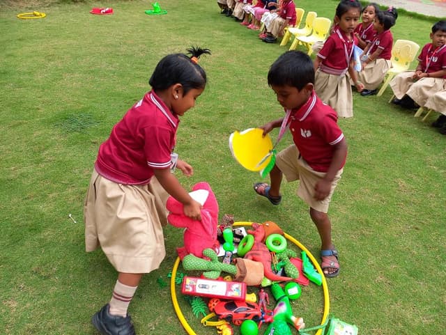 The United Public School Gallery 0