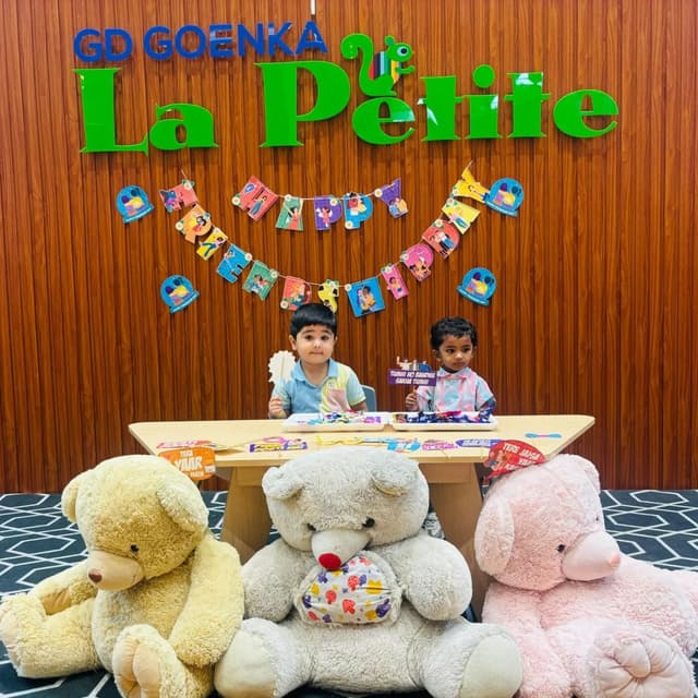 GD Goenka La Petite Gallery 19