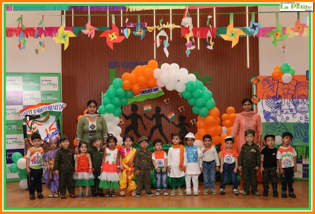 GD Goenka La Petite Gallery 8