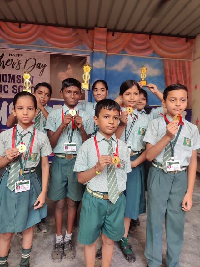 Thomson Public School Gallery 21