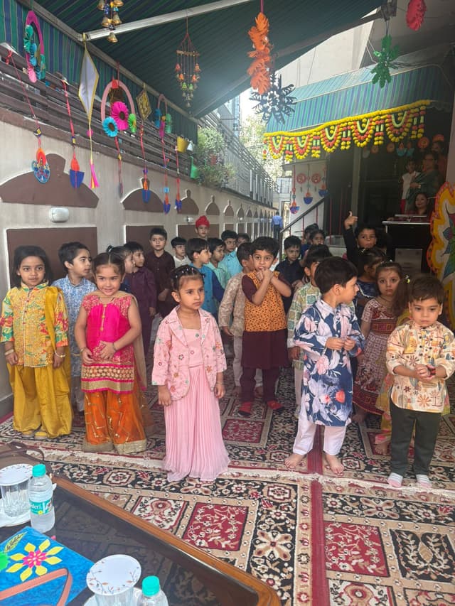 Vivek Summit School Gallery 96