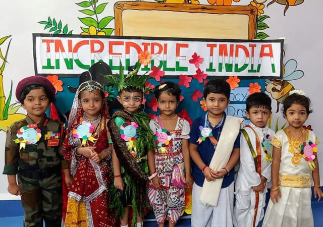 Bumble Bees Gallery 11