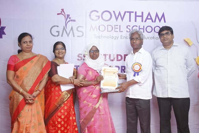 Gowtham Model School Gallery 21