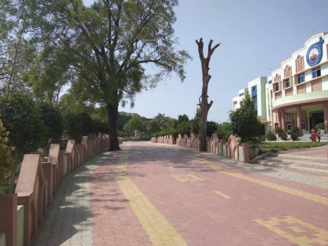 St. Arnolds Co-Ed School Gallery 6