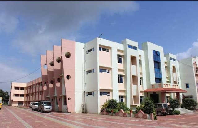 St. Arnolds Co-Ed School Gallery 4