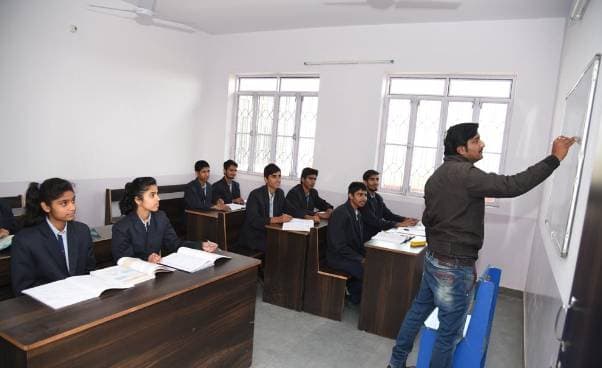 Kids Club School Gallery 13