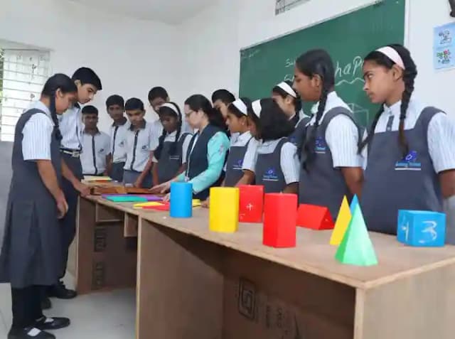 Galaxy School Gallery 5